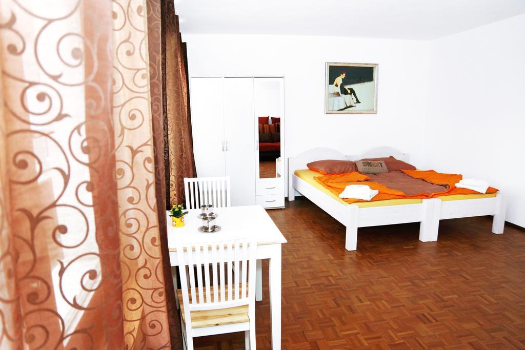 Hostel Villa Viva Брегенц Номер фото
