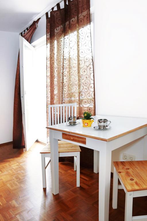 Hostel Villa Viva Брегенц Номер фото