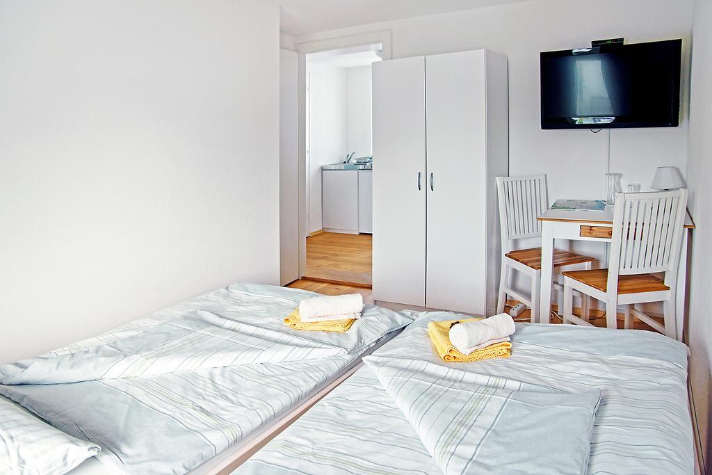 Hostel Villa Viva Брегенц Екстер'єр фото